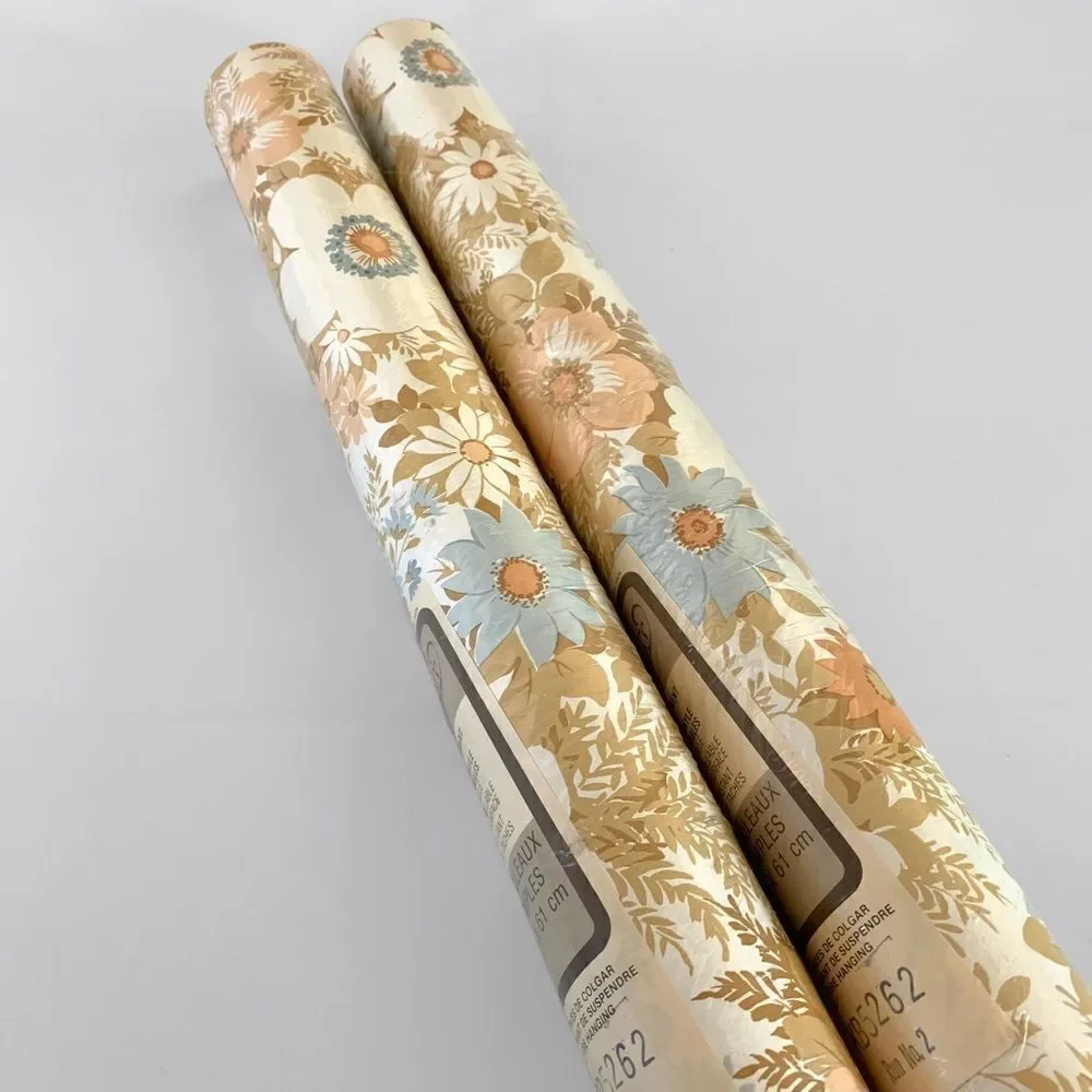 Vintage 1970’s Floral Wallpaper